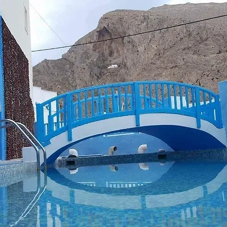 Mmstudios Perissa (Santorini)