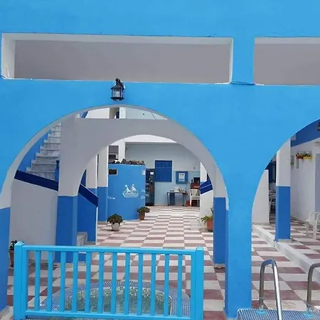 Mmstudios Perissa (Santorini)